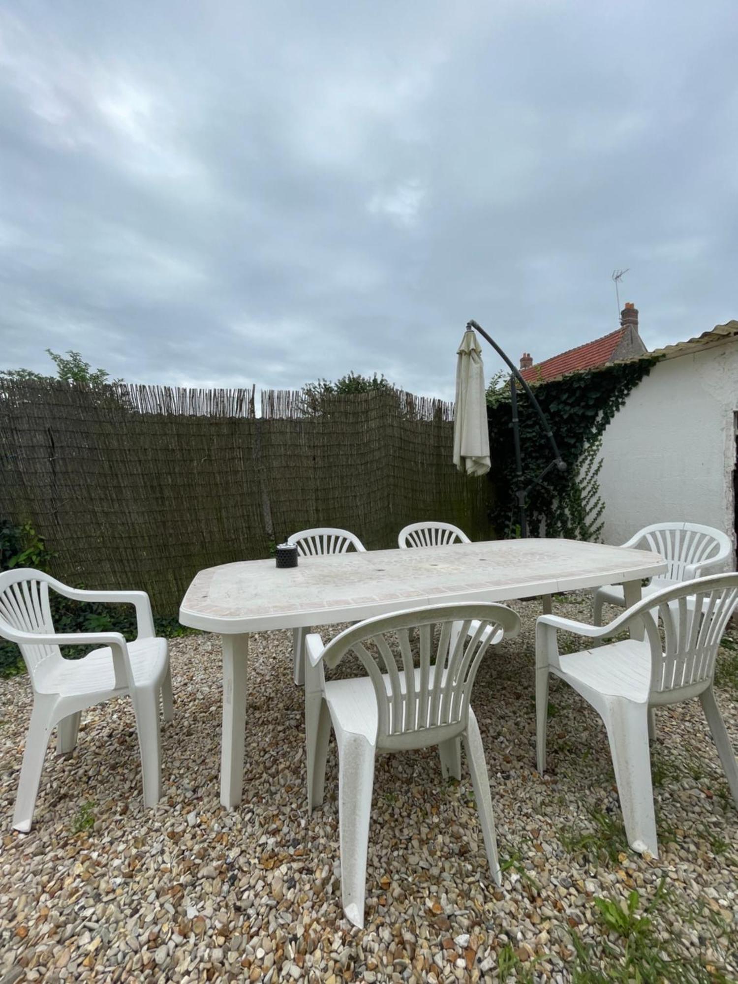 Famille Sabljak Marles-en-Brie Luaran gambar